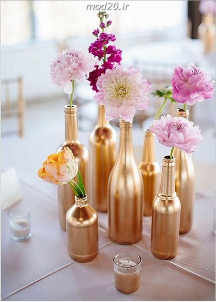 تصاویر استفاده از بطری قوری و فنجان به عنوان گلدان در دکوراسیون منزل  قوری و فنجان و بطری طلایی به شکل گلدان